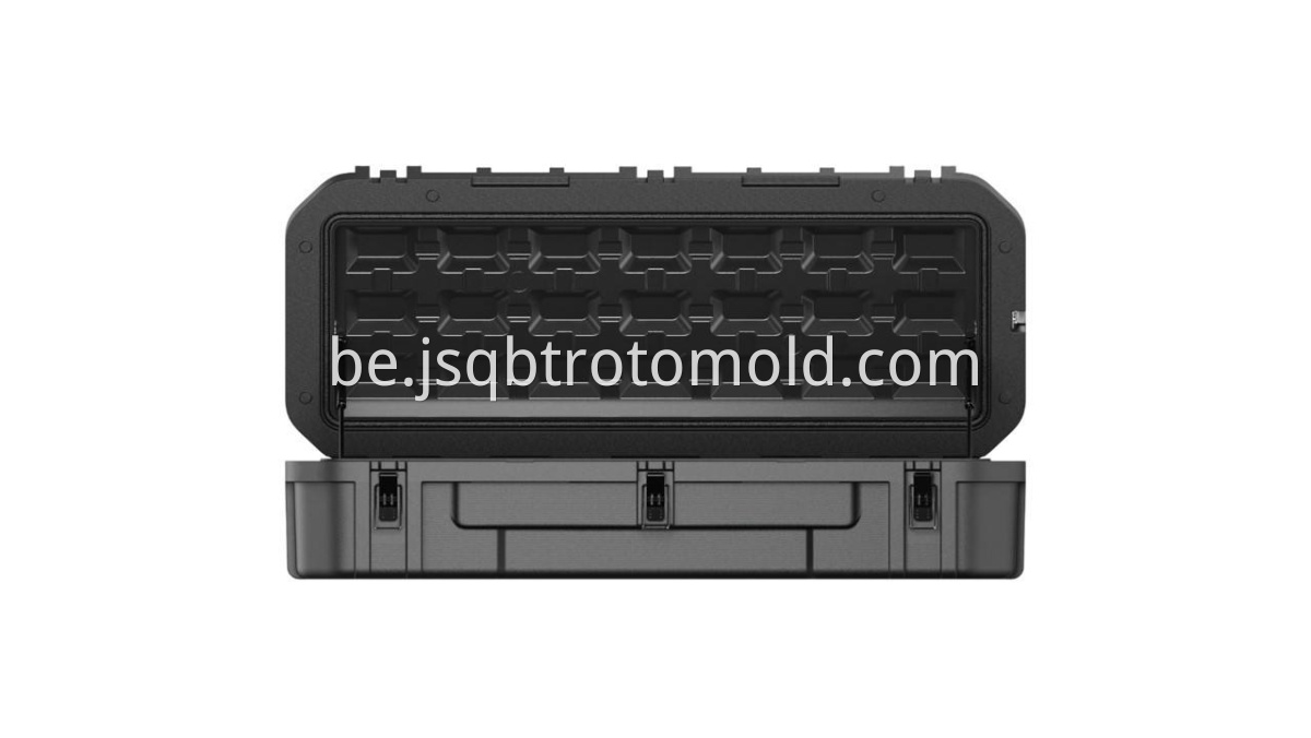 case (9)